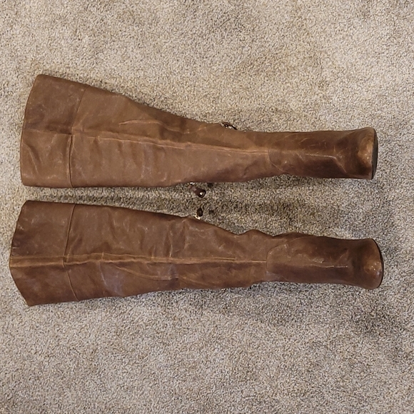 GUESS knee high boots - Picture 4 of 9